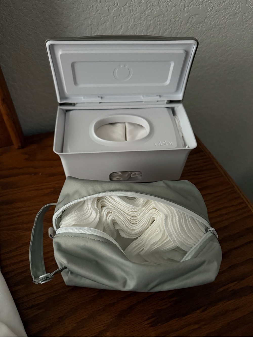 Ubbi Baby Wipes Dispenser + On the go Reusable Wipes Pouch